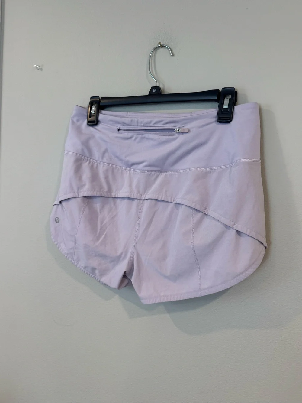 Lululemon Womens Purple Zip Pocket Back Pull On Activewear Athletic Shorts Sz 8